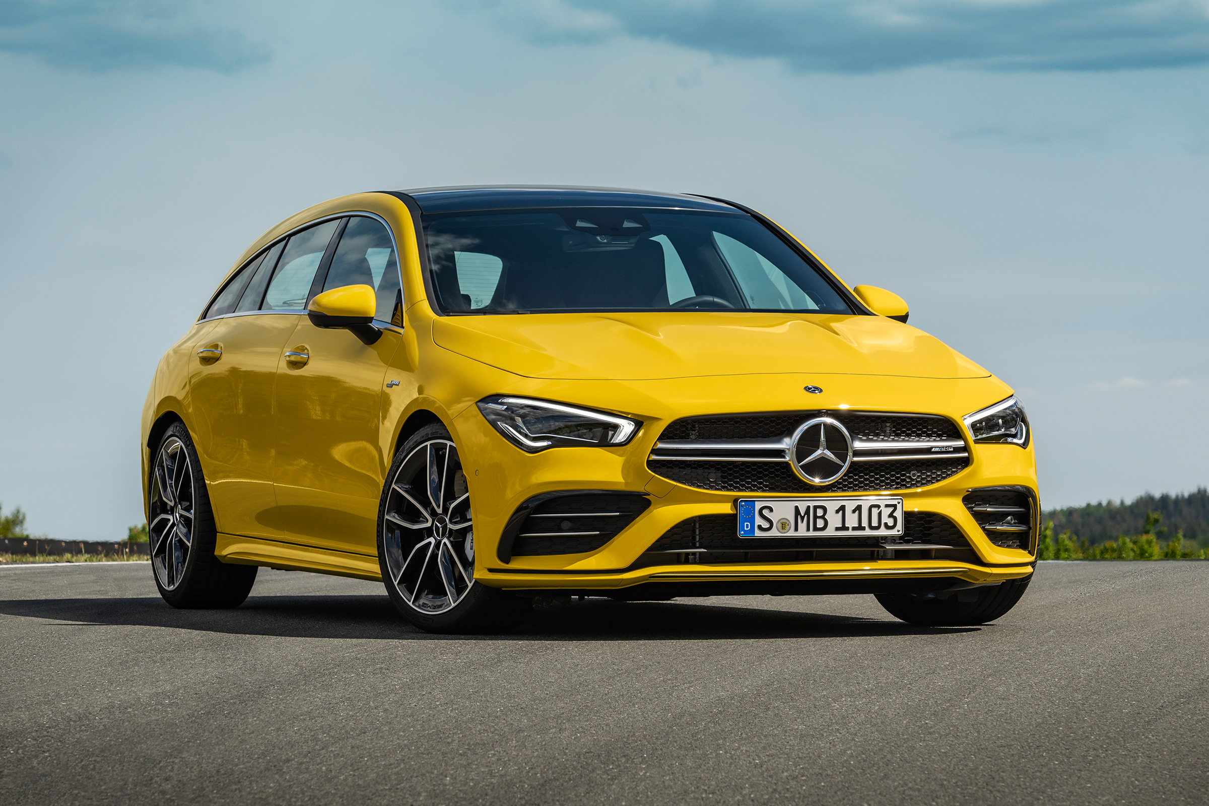 Mercedes-AMG CLA35 Shooting Brake