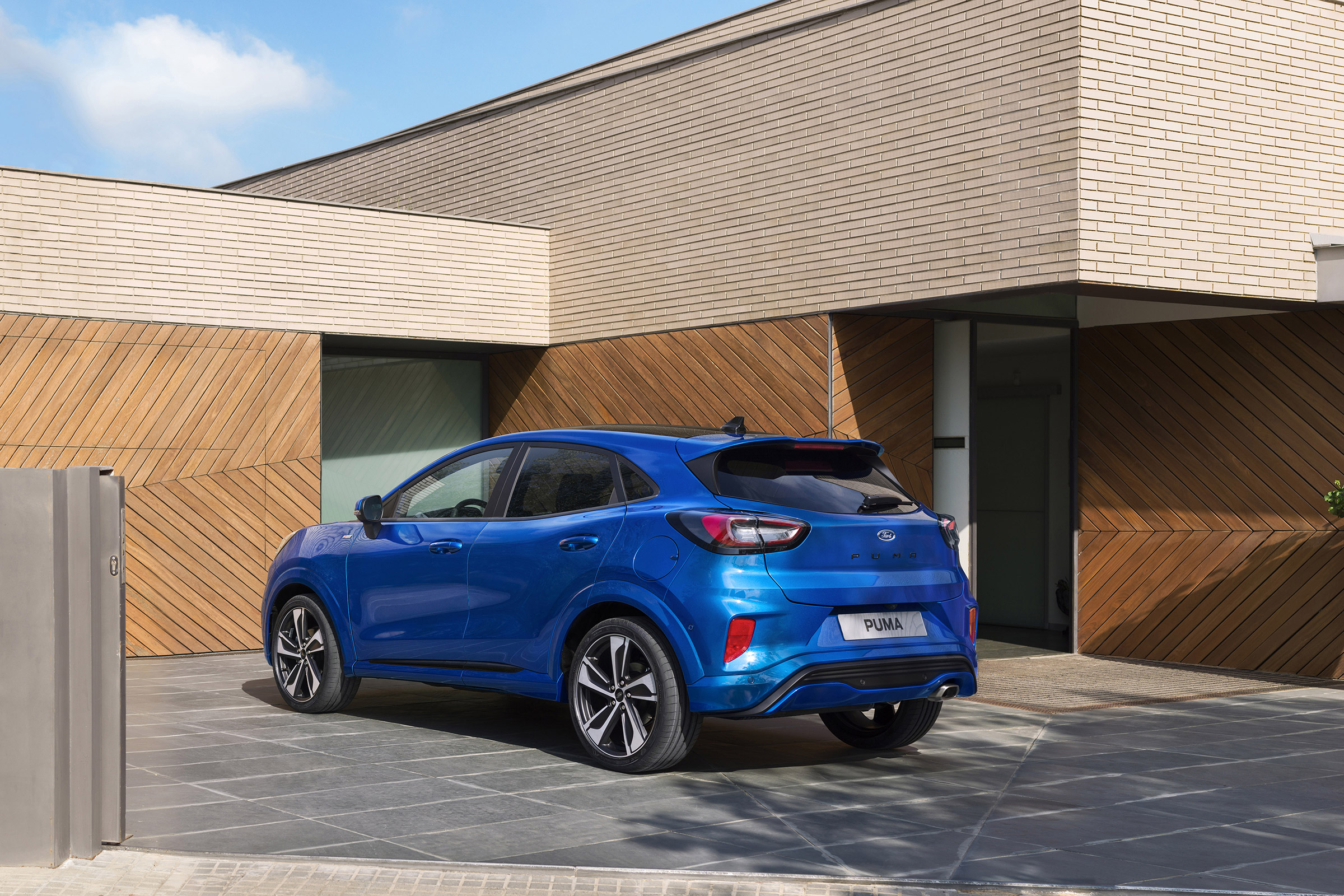 Ford Puma 2019 - rear
