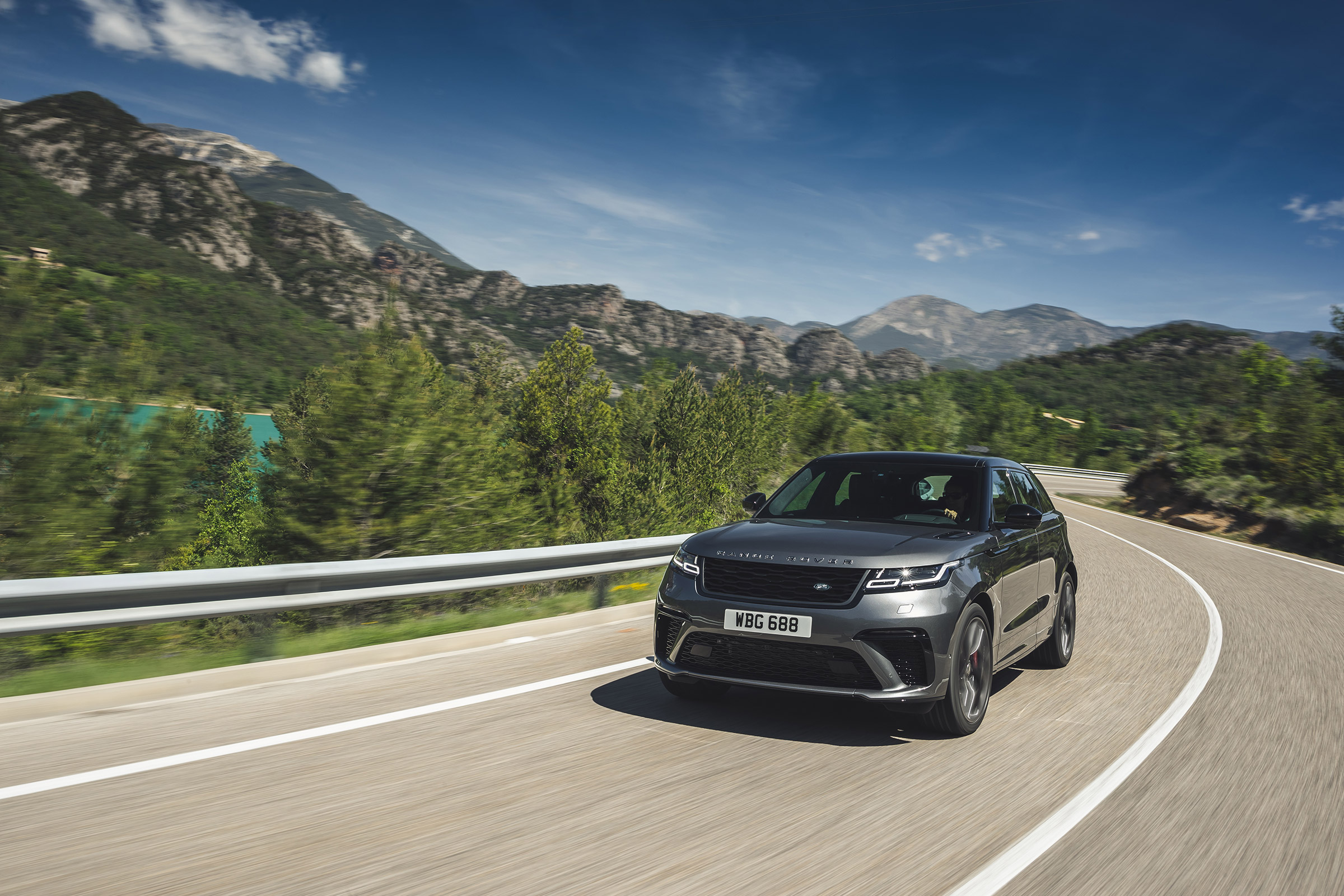 Range Rover Velar SVA - front quarter