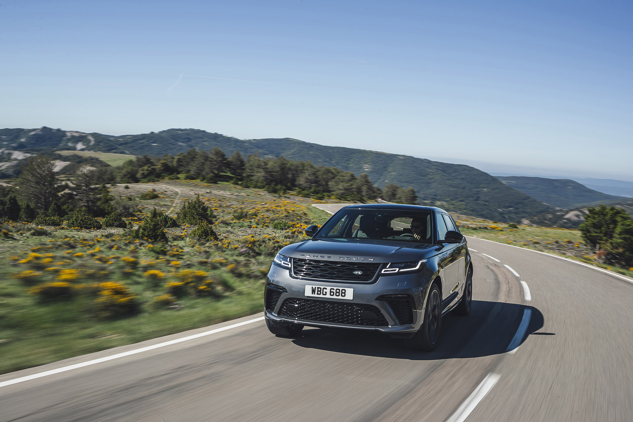 Range Rover Velar SVA - front