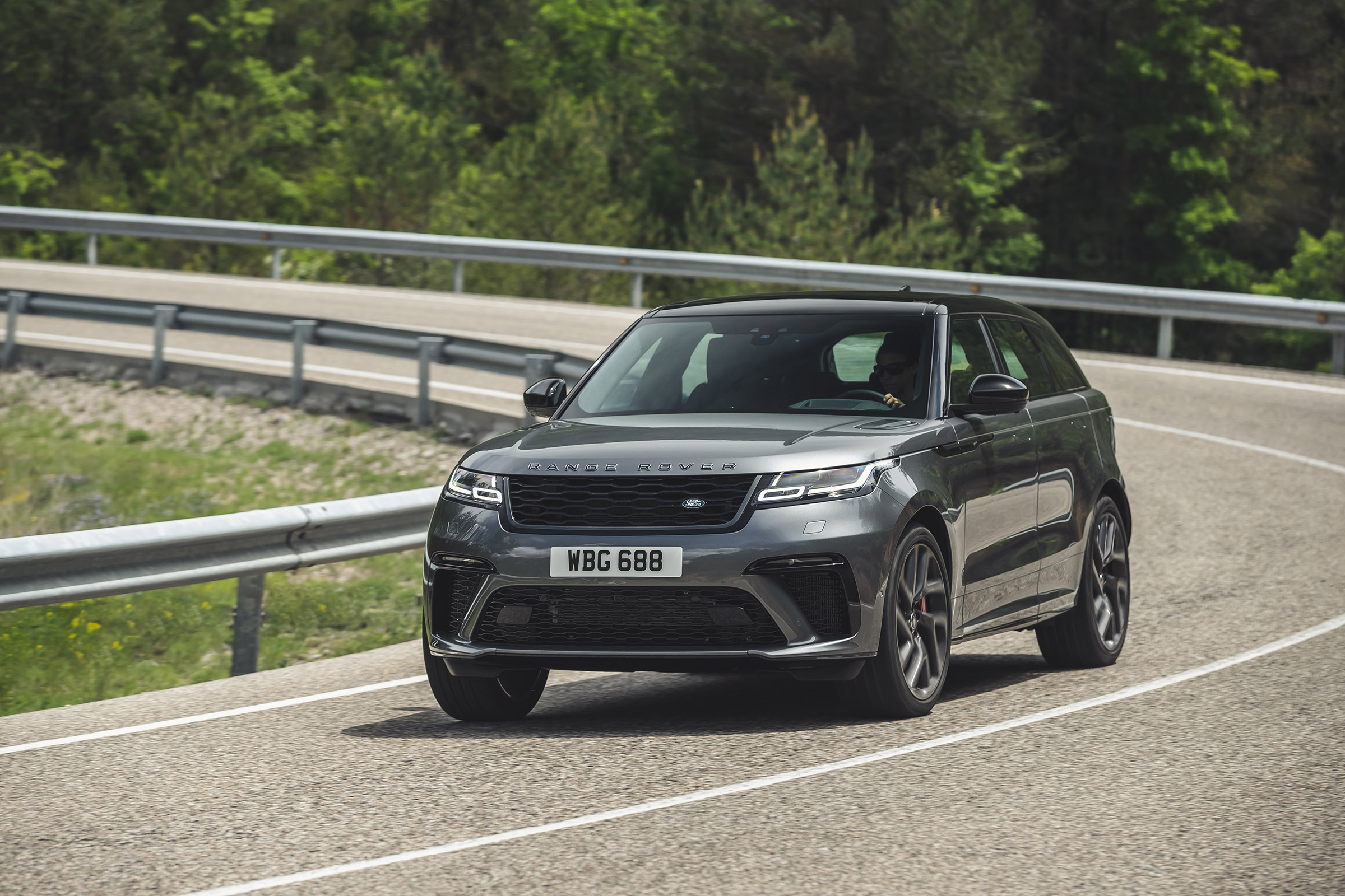 Range Rover Velar SVA - front