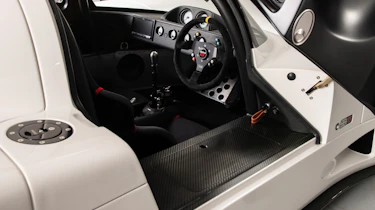 Ultima RS
