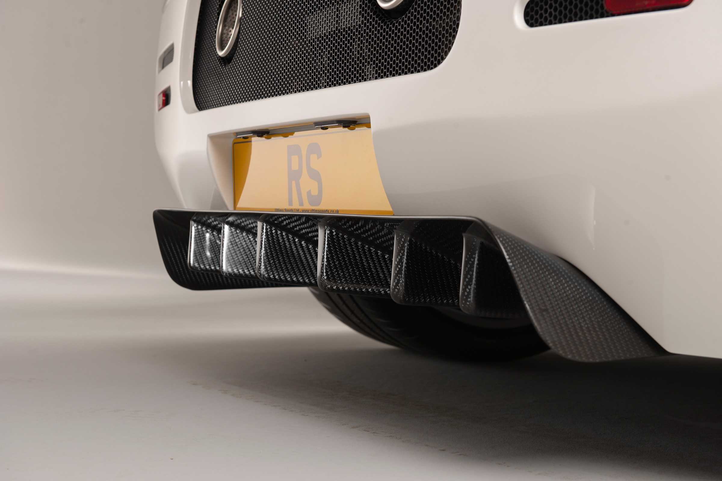 Ultima RS