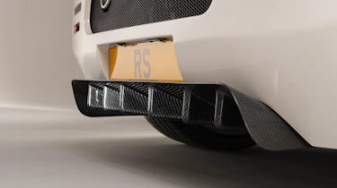 Ultima RS