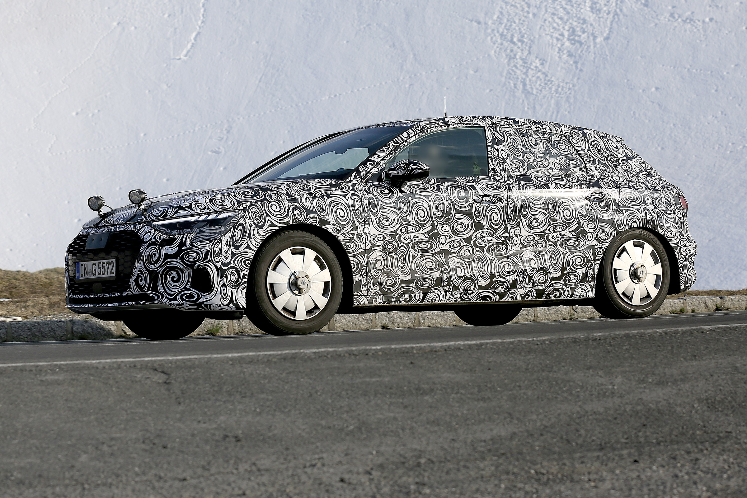 Audi A3 spy 2019 - side