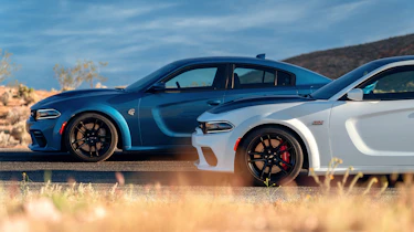 Dodge Charger SRT Hellcat & Scat Pack Widebody