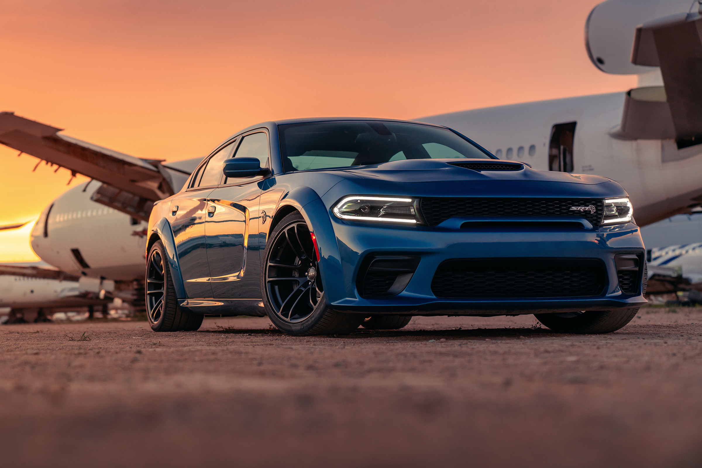 Dodge Charger SRT Hellcat Widebody front sunset