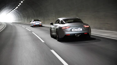Alpine A110S - tunnel