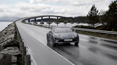 Alpine A110S - nose