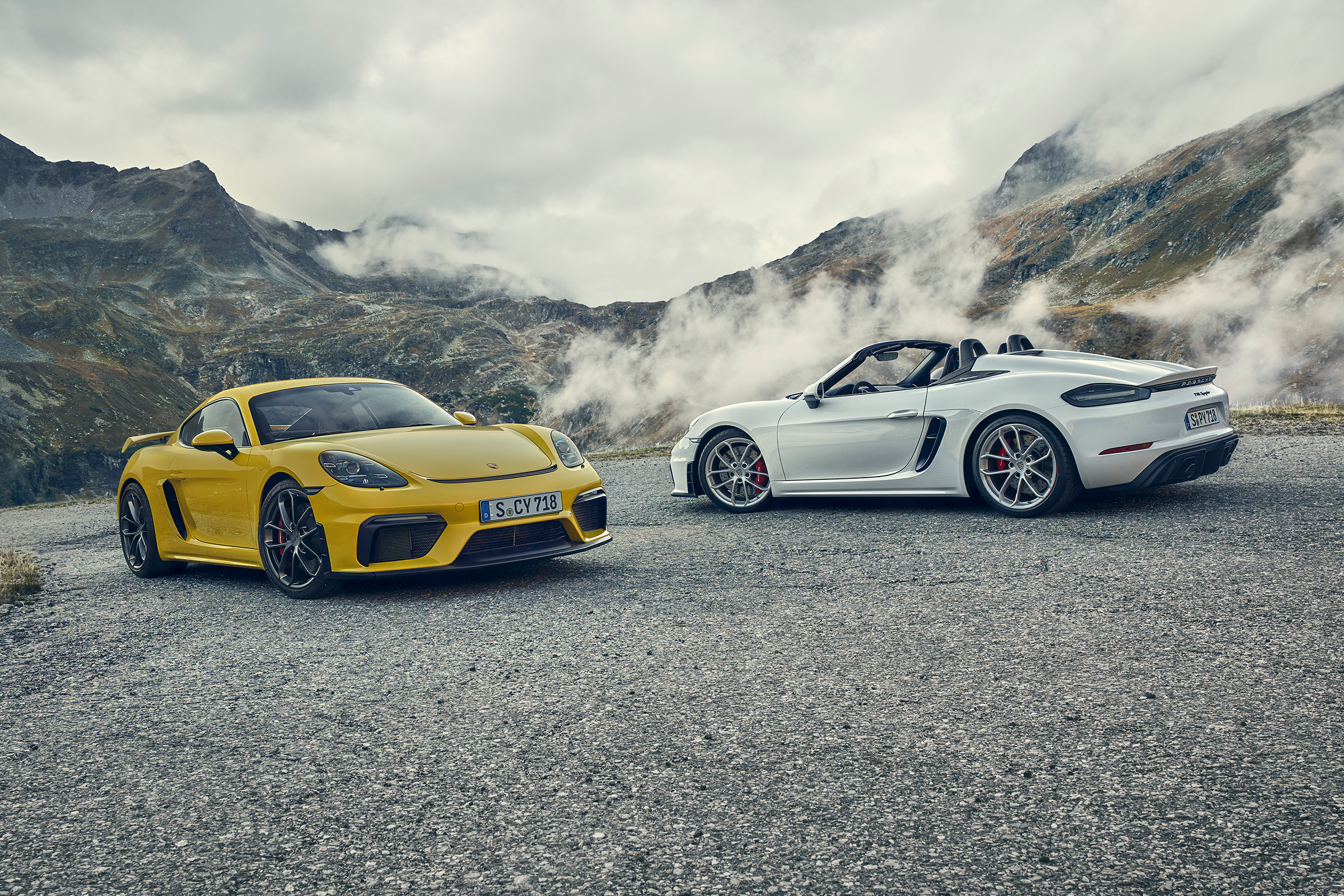 Porsche 718 Cayman GT4 and Spyder