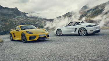 Porsche 718 Cayman GT4 and Spyder