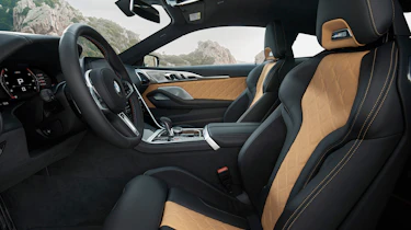 BMW M8 Competition - setas