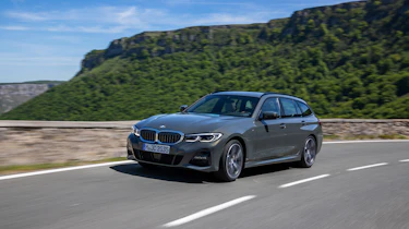 BMW 3-series Touring 2019 - side