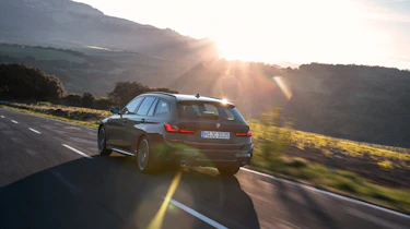 BMW 3-series Touring 2019 - rerar