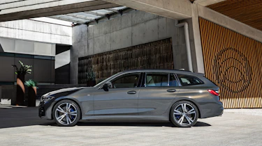 BMW 3-series Touring 2019 - side