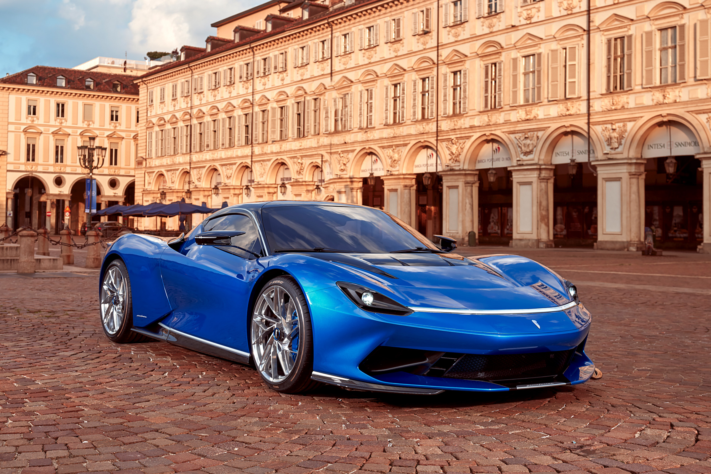 Automotibili Pininfarina Battista front