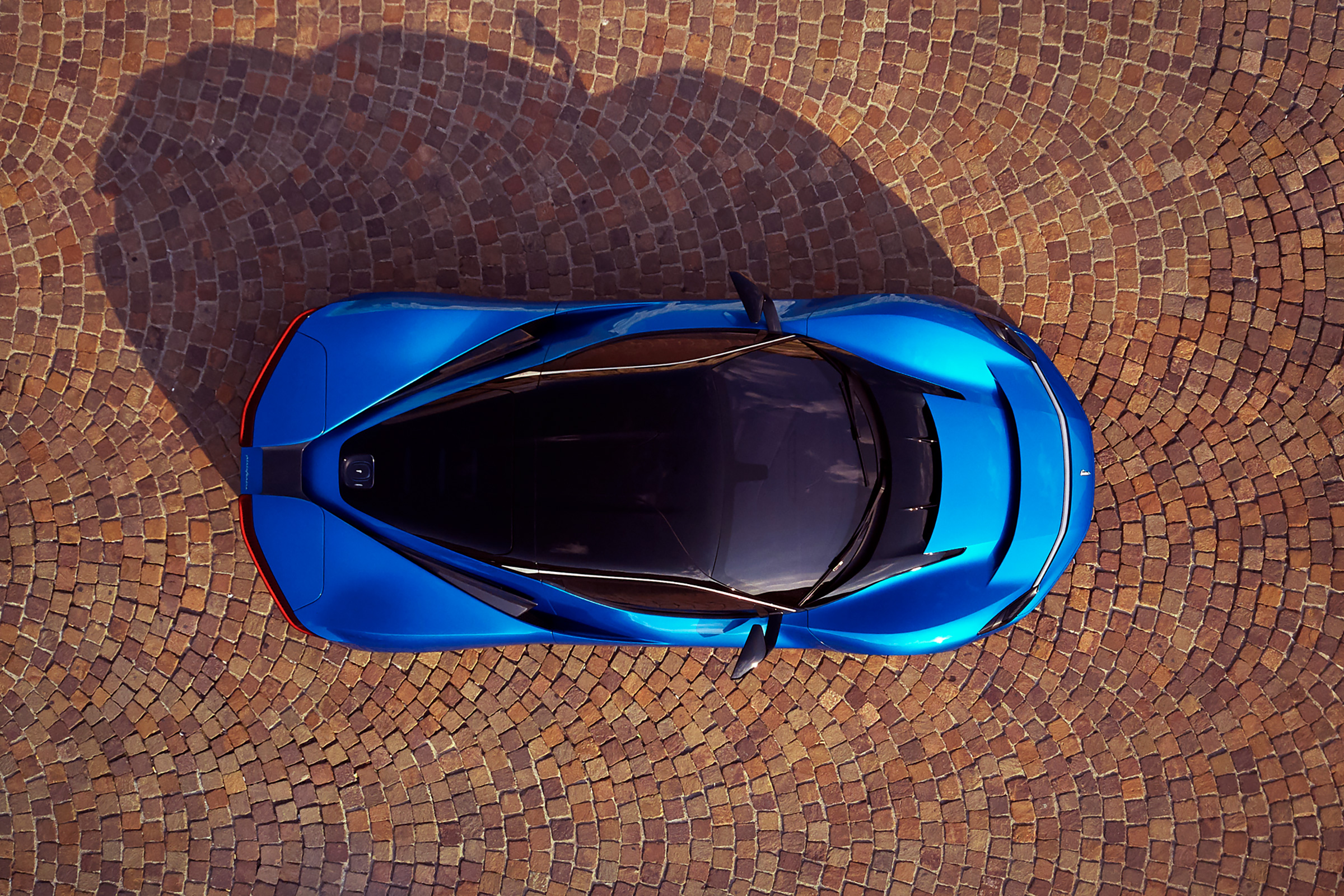 Automotibili Pininfarina Battista top