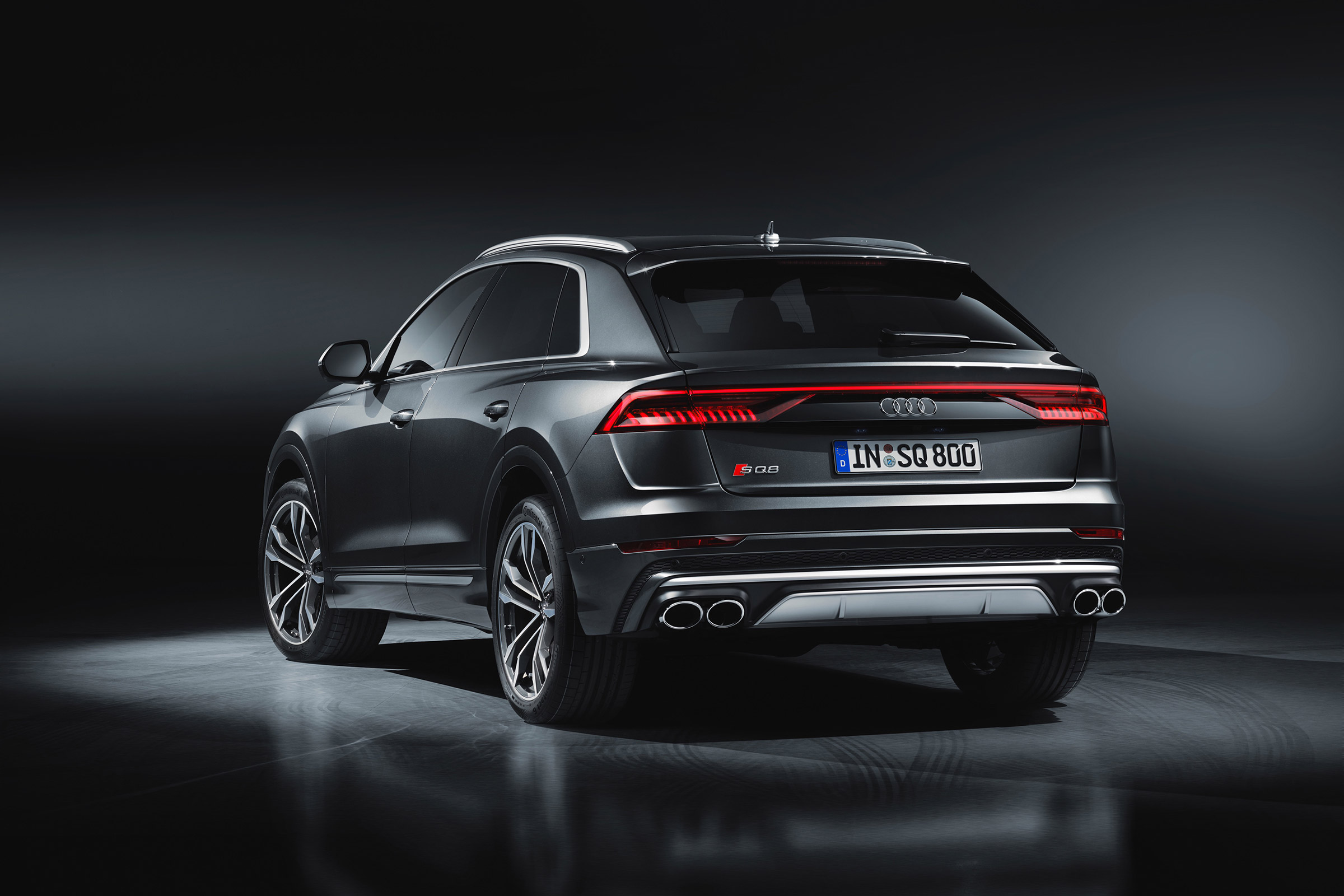 Audi SQ8 TDI - rear quarter