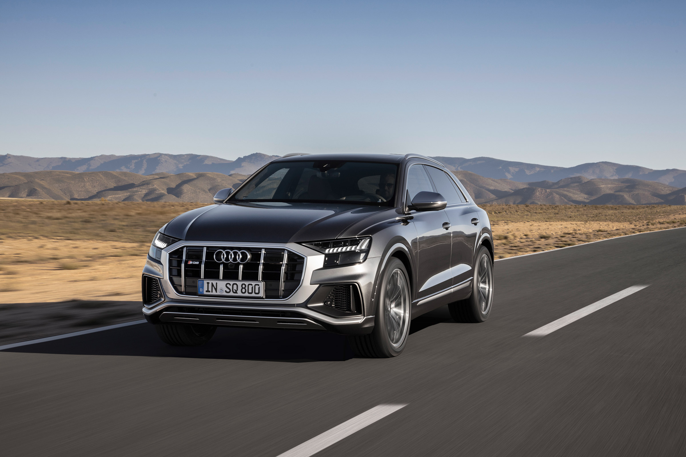 Audi SQ8 TDI - on road