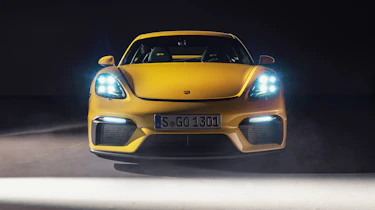 Porsche 718 Cayman GT4 front
