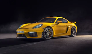 Porsche 718 Cayman GT4 front