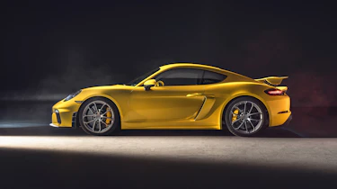 Porsche 718 Cayman GT4 side