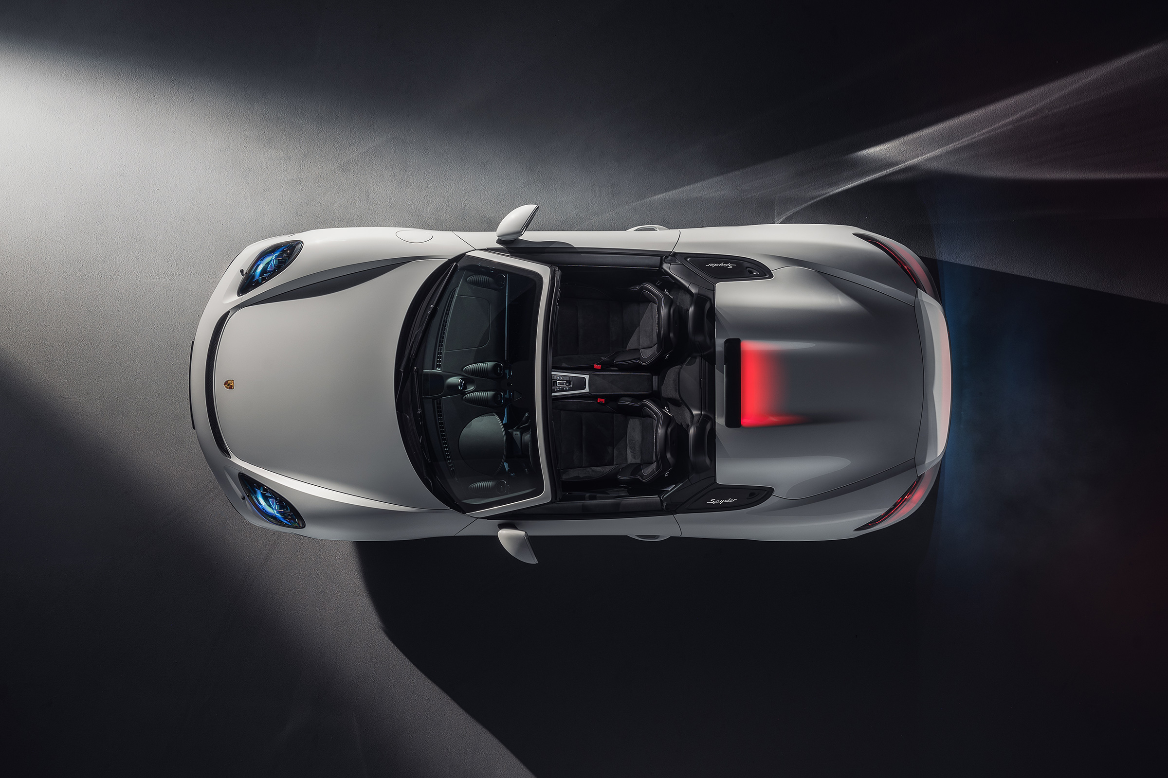 Porsche 718 Spyder top