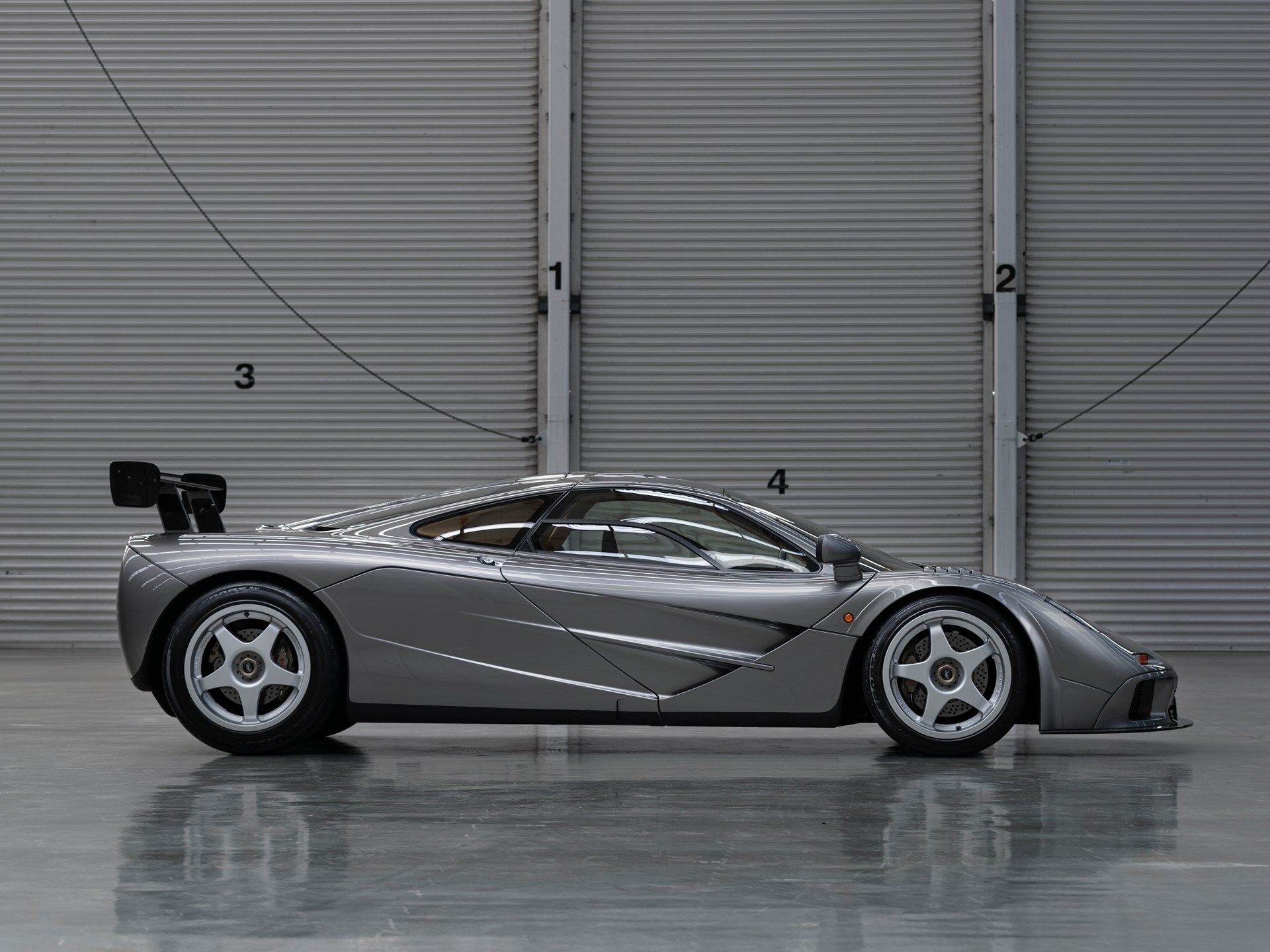 McLaren F1 LM Specification side