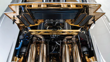 McLaren F1 LM Specification engine bay