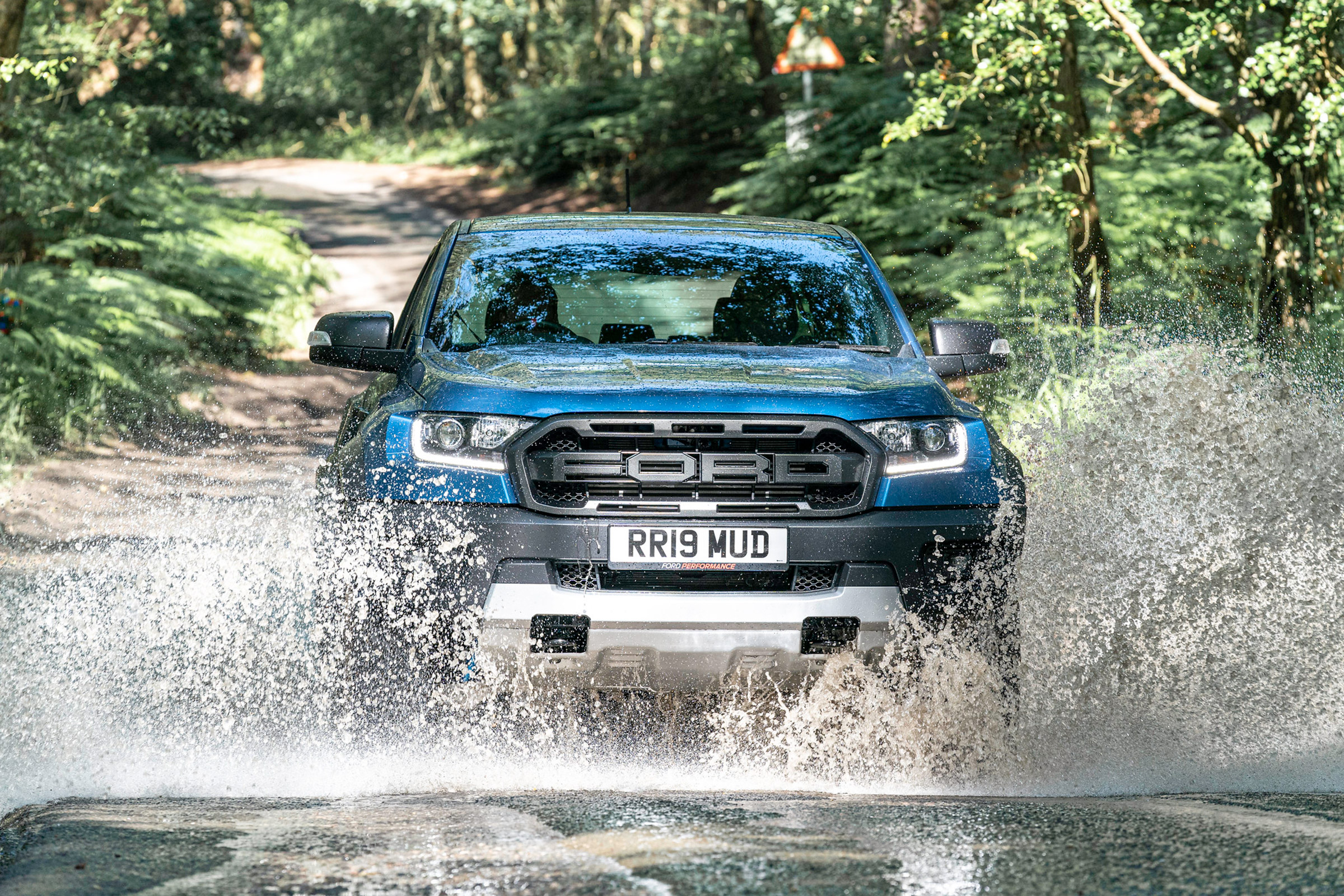 Ford Ranger Raptor UK - front
