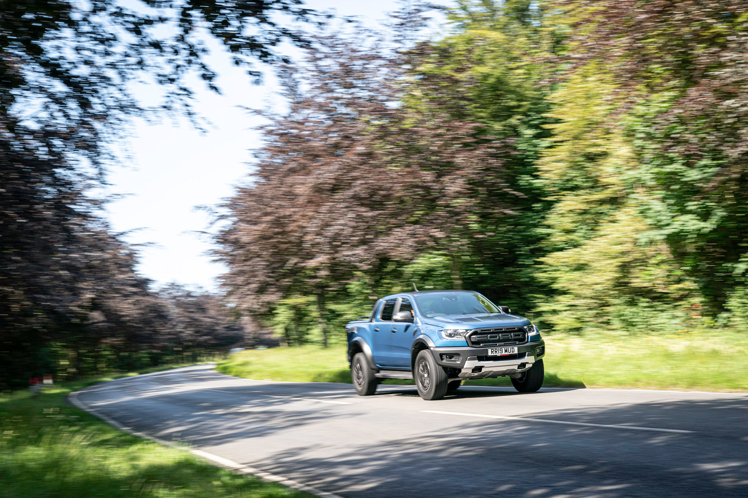 Ford Ranger Raptor UK - front quarter