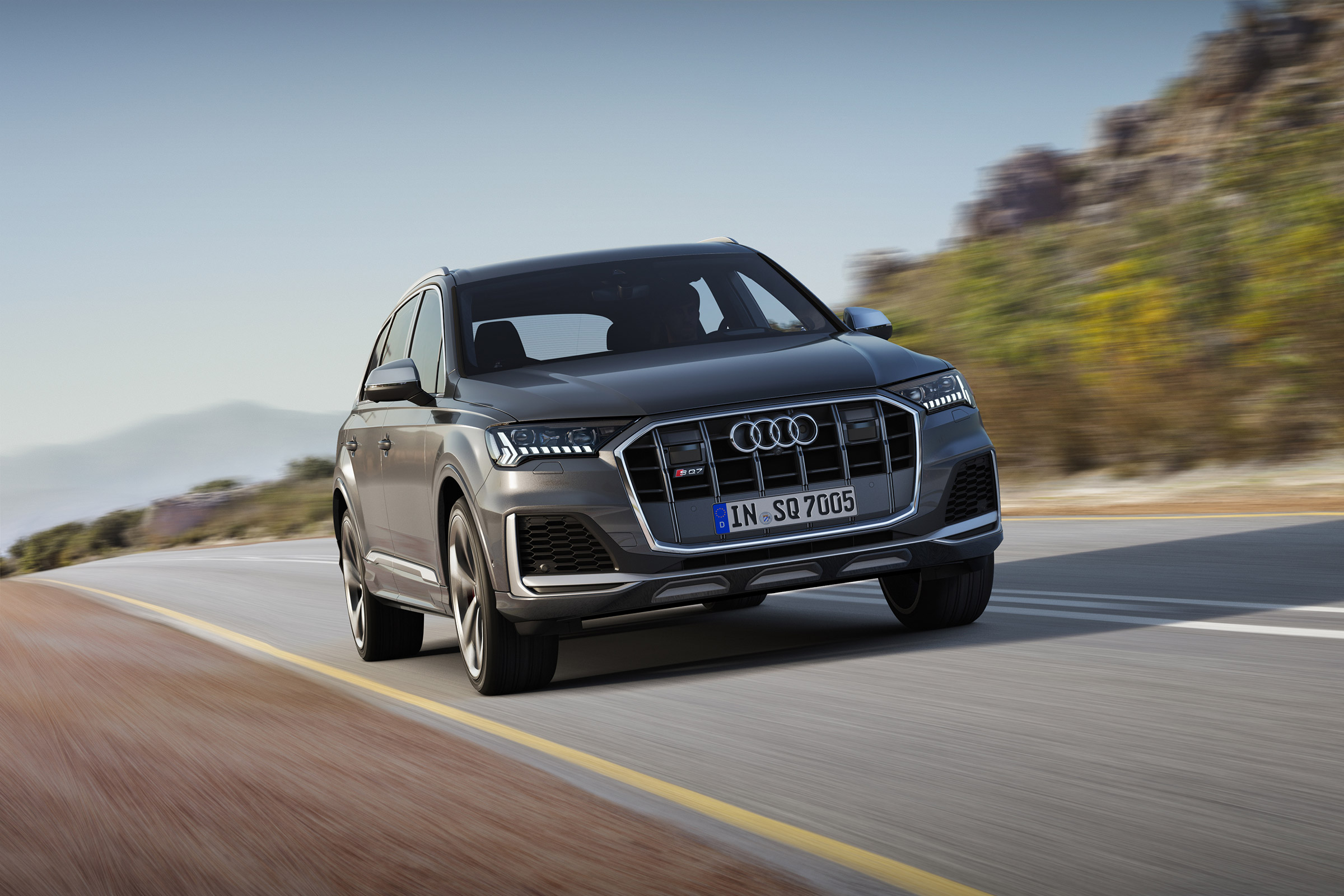 Audi SQ7 TDI - nose