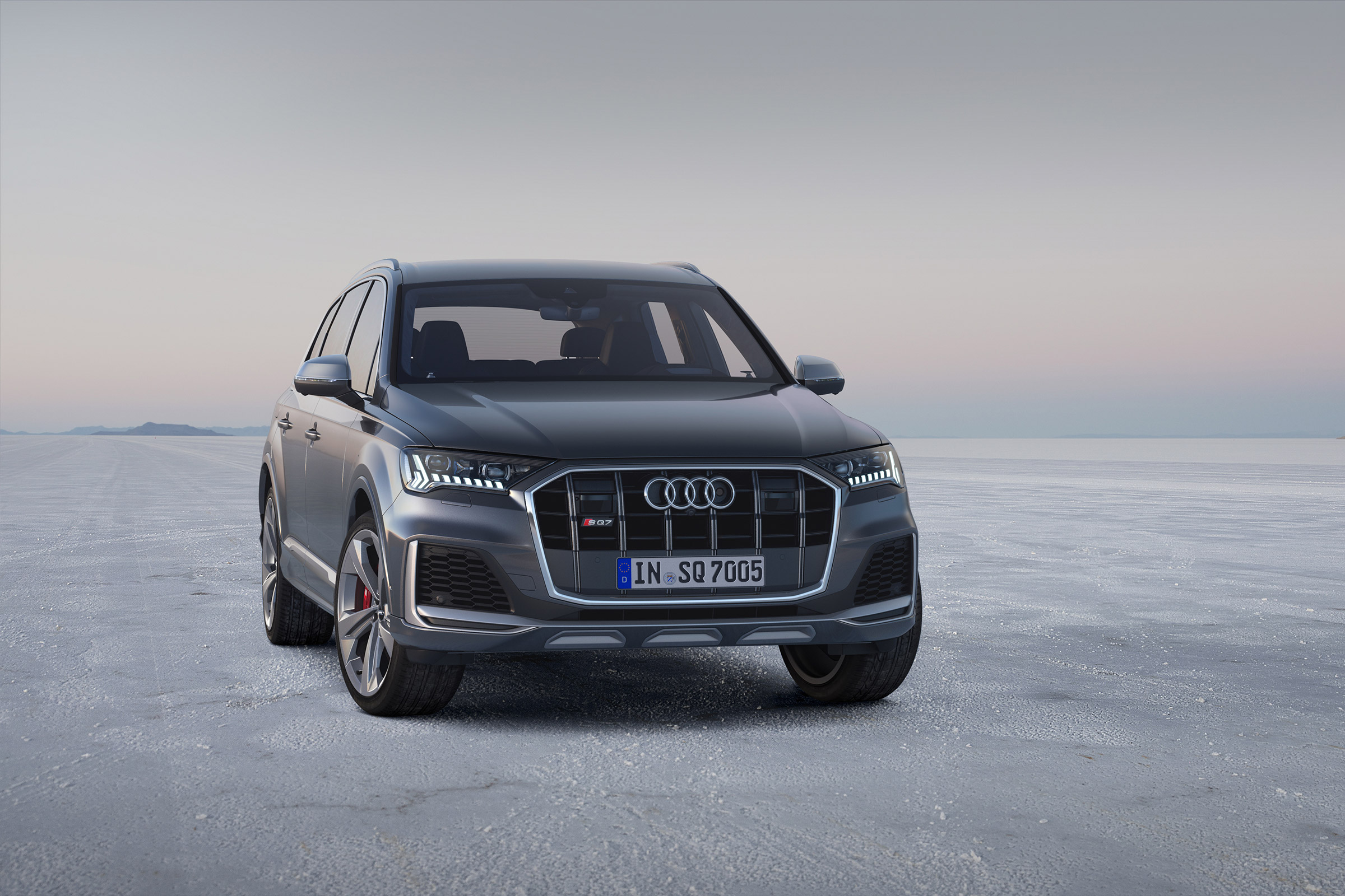 Audi SQ7 TDI - front