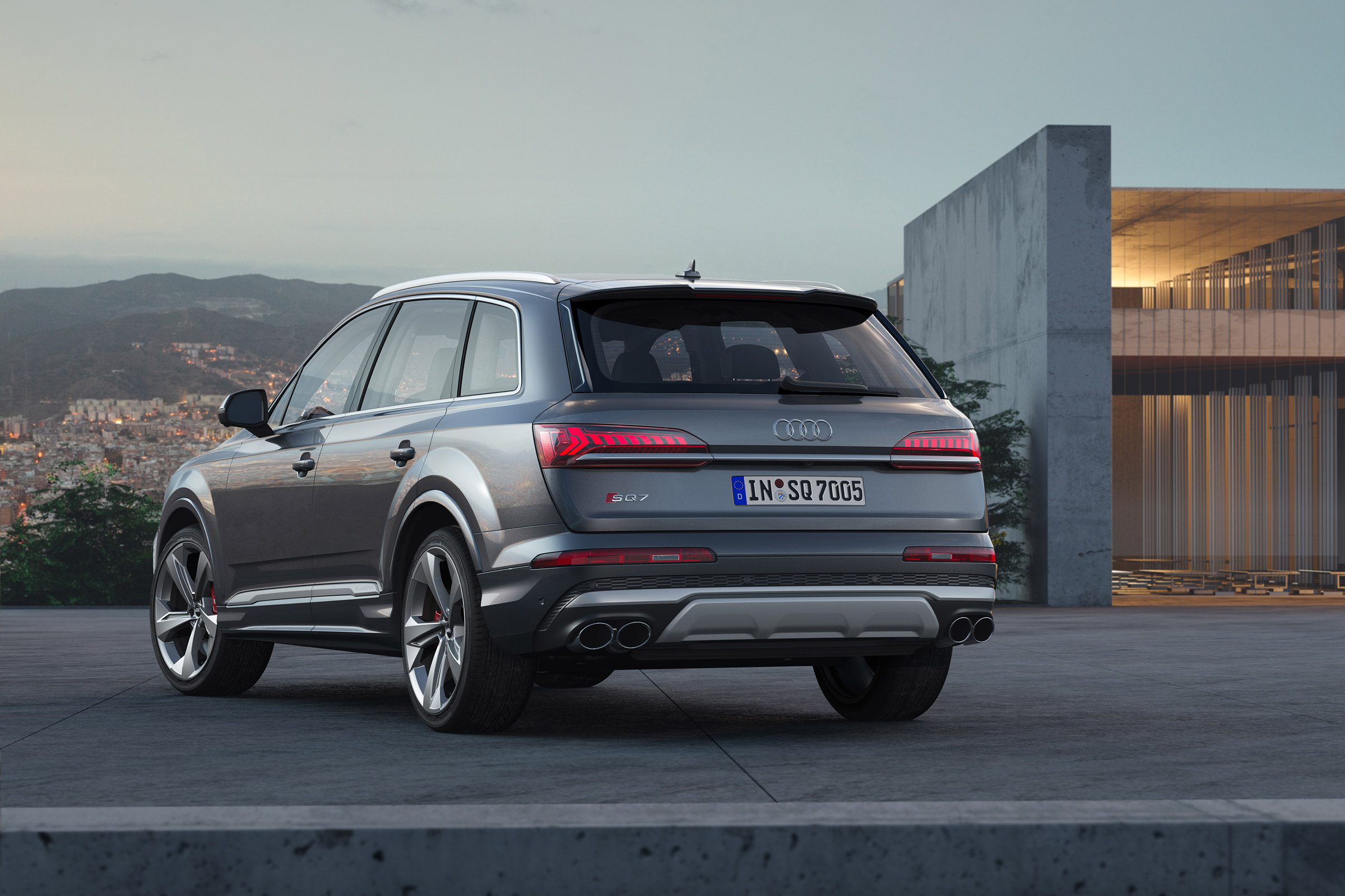 Audi SQ7 TDI - rear