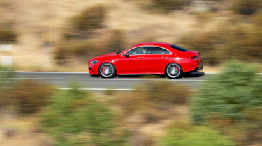 Mercedes-AMG CLA45 S - side