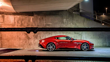 Aston Martin Vanquish Zagato side