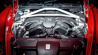 Aston Martin Vanquish Zagato engine