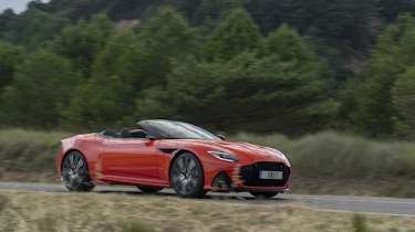Aston Martin DBS Superleggera Volante side