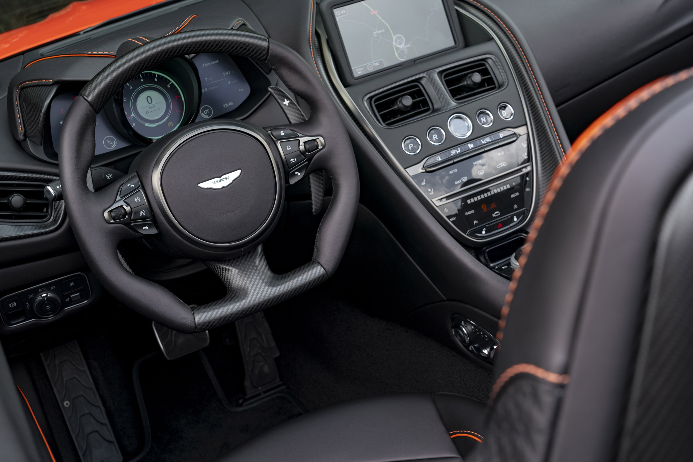Aston Martin DBS Superleggera Volante interior 2