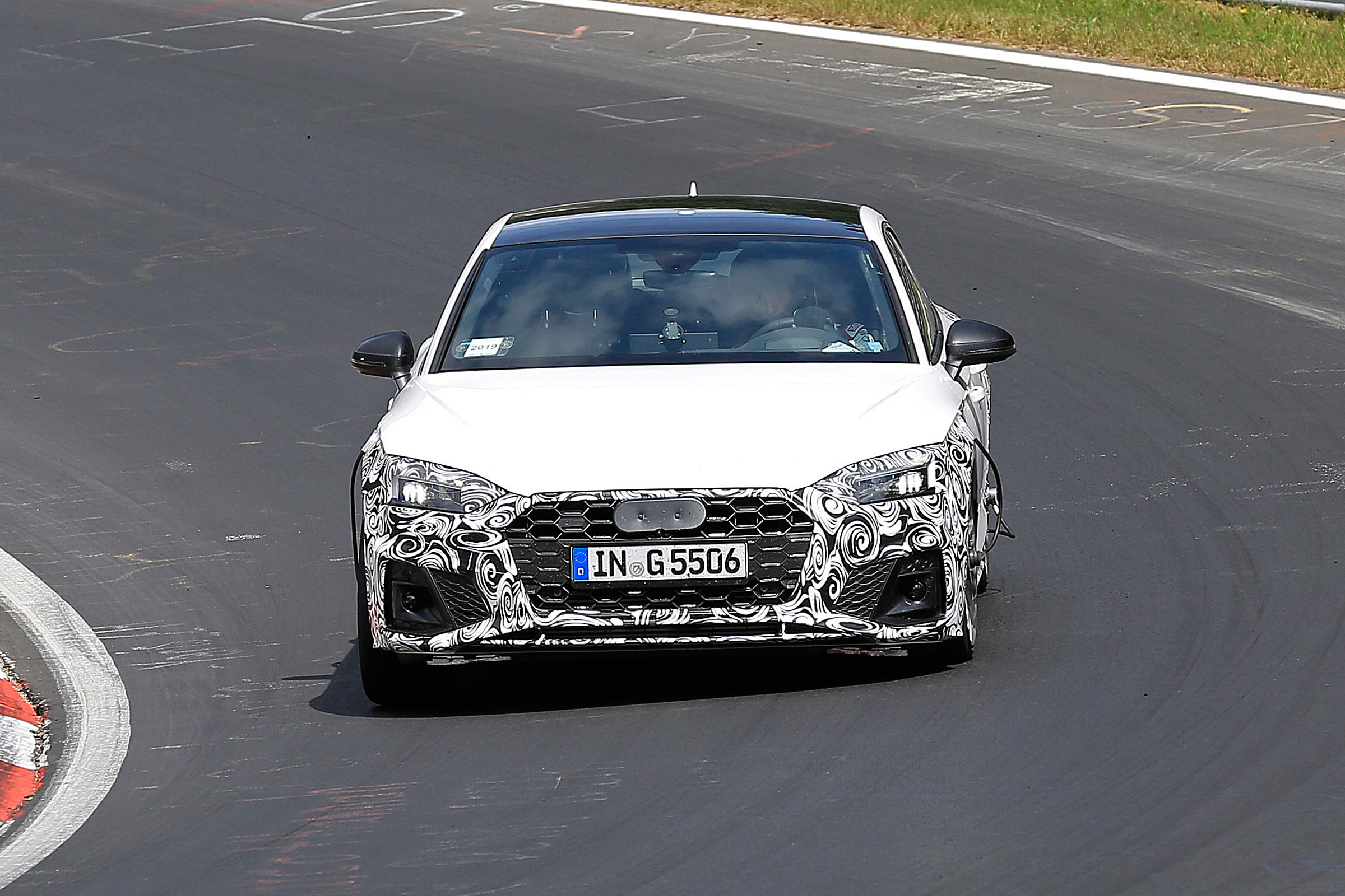 Audi S5 TDI Spy - front