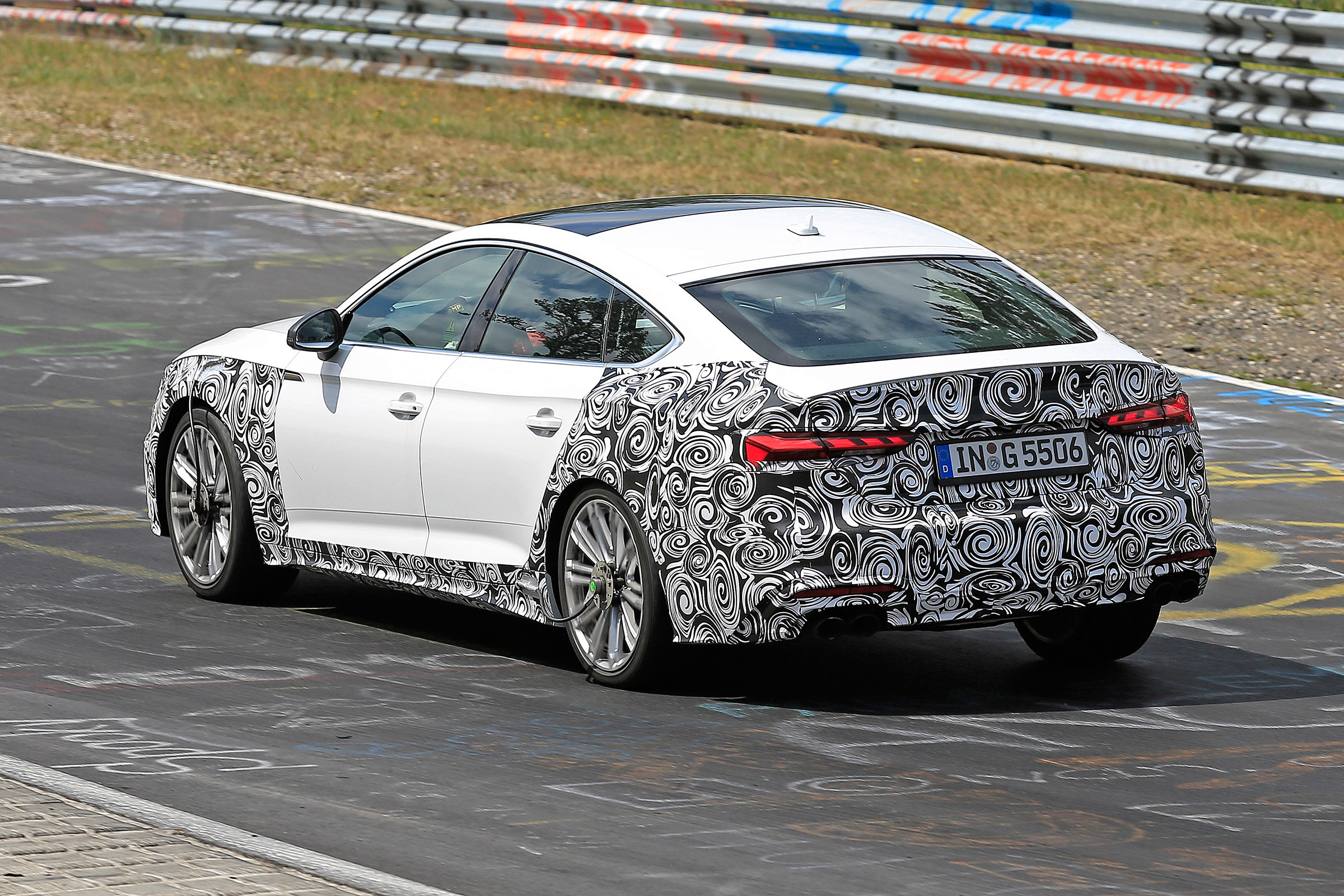 Audi S5 TDI Spy - rear