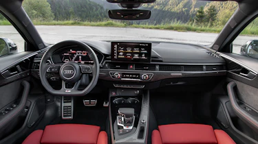 Audi S4 TDI review - Avant dash