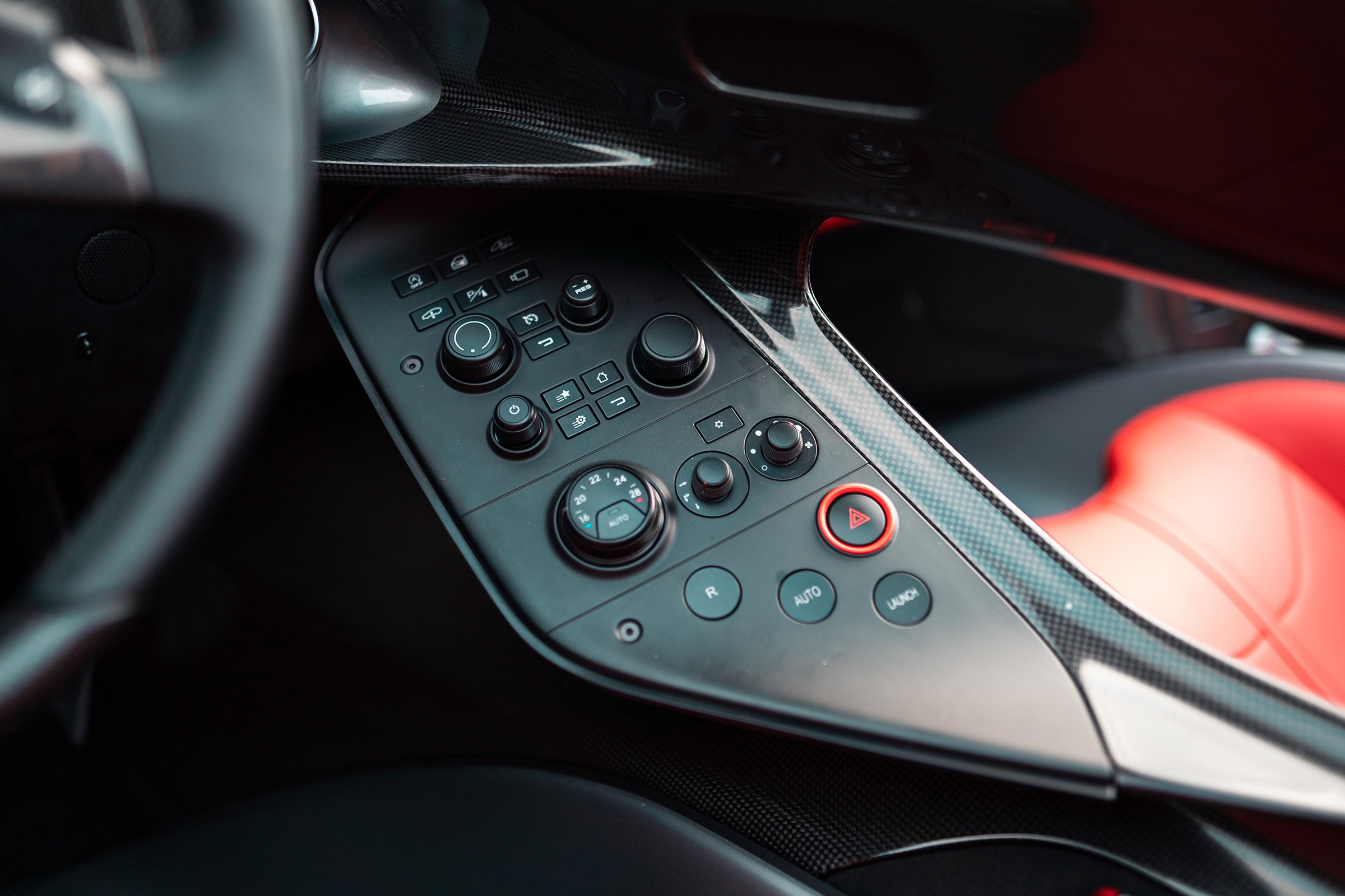 Ferrari Monza SP2 Goodwood FoS controls
