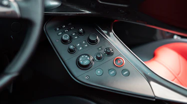 Ferrari Monza SP2 Goodwood FoS controls