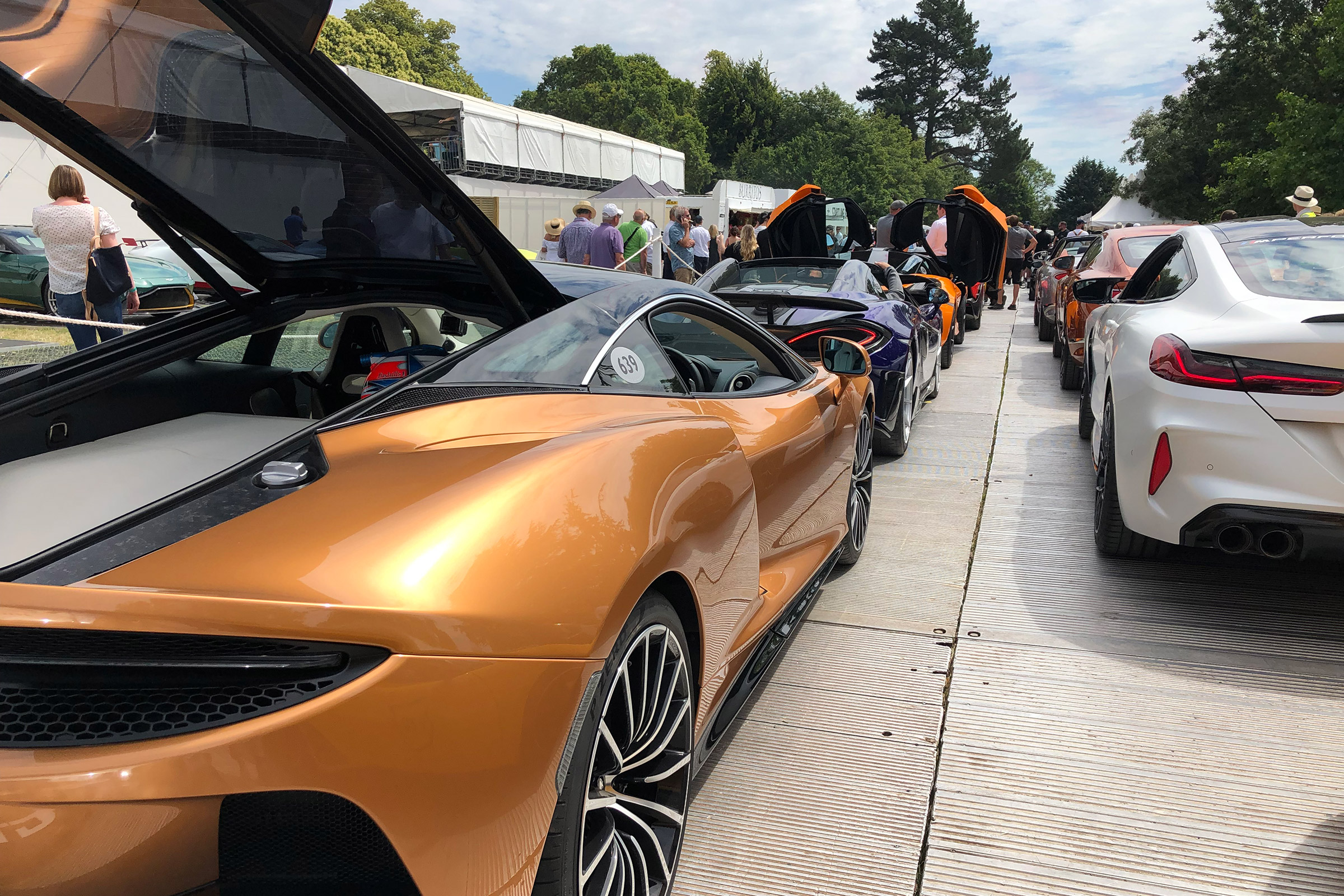 Goodwood FoS Supercar queue - 