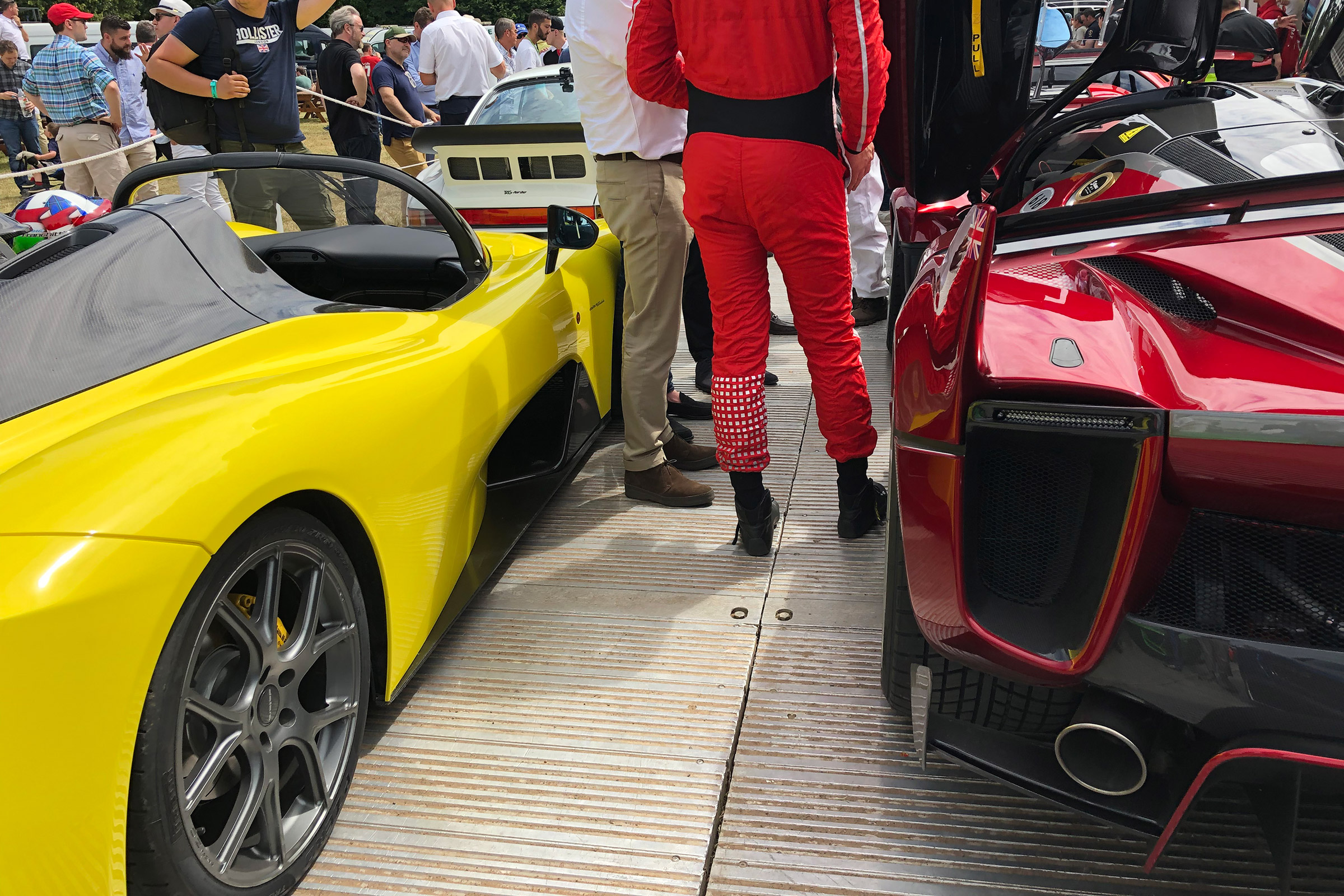 Goodwood FoS Supercar queue - 
