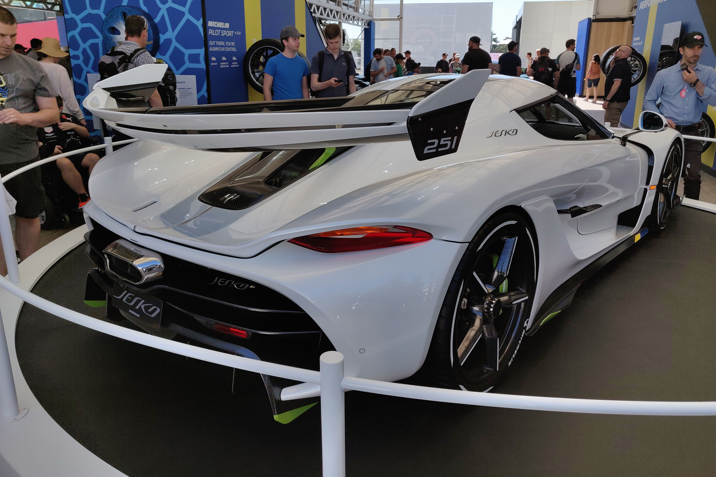 Goodwood 2019 - supercar paddock Jesko
