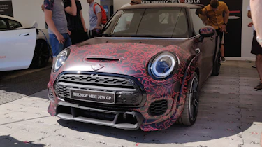 Goodwood 2019 - supercar paddock