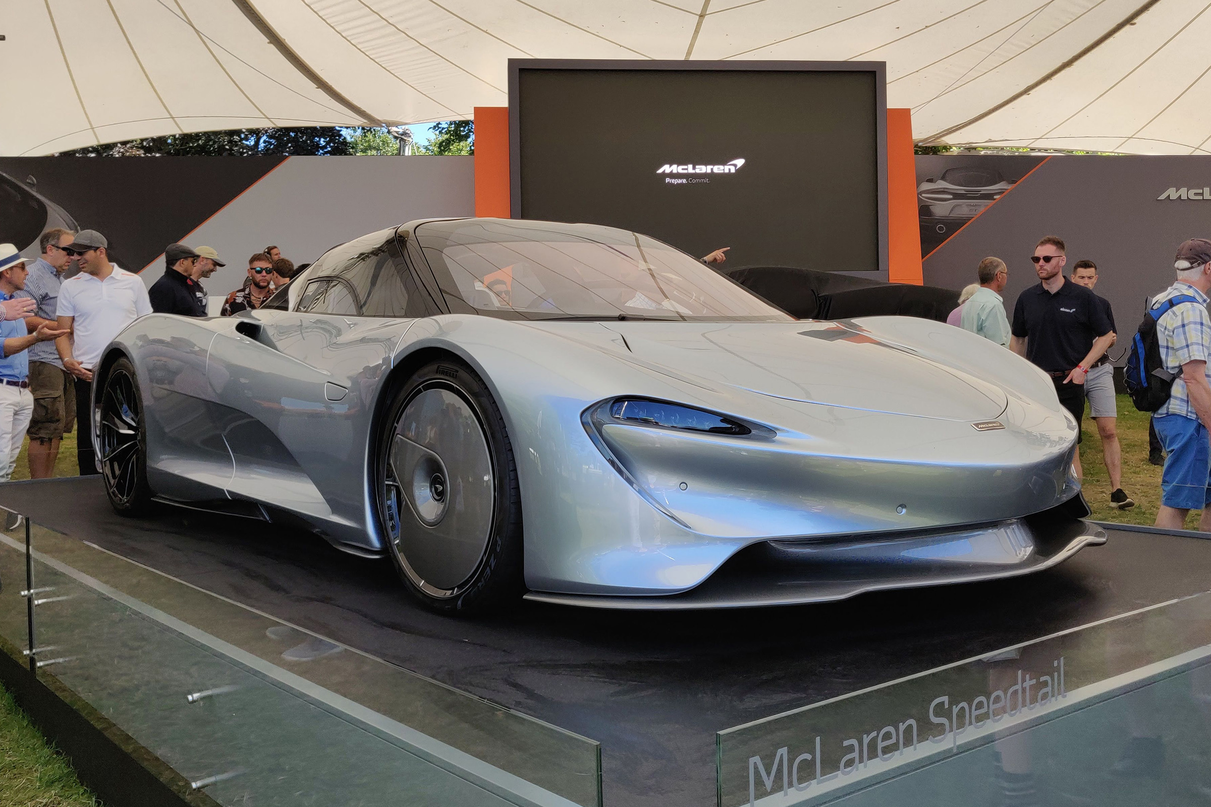 Goodwood 2019 - supercar paddock 