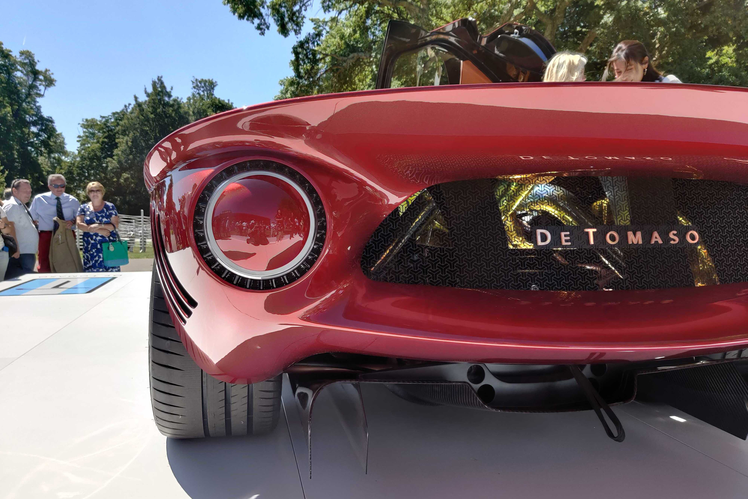 Goodwood 2019 - supercar paddock 